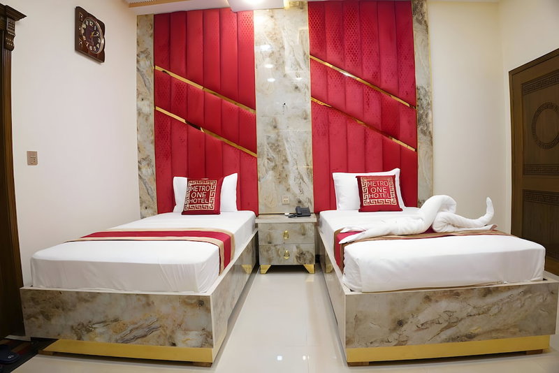 Metro One Hotel, Lahore, Pakistan