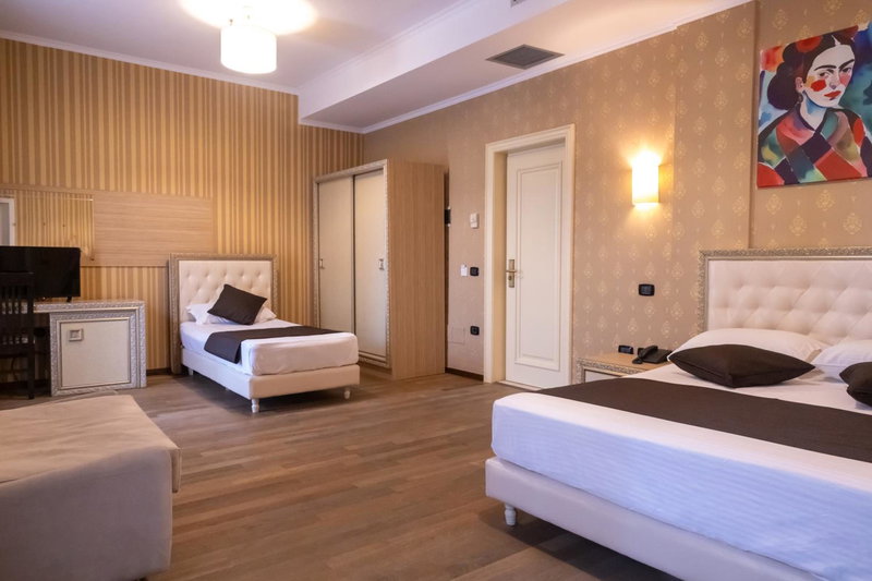 AMH Hotel Durres, Durrës, Albanie