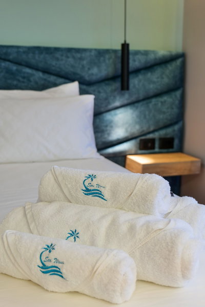 Seawave Hotel, Sarandë, Albania