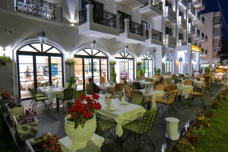 Chimaera Hotel, Himare, Albanien