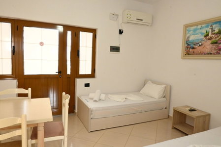 Vila La Familia, Ksamil, Албания