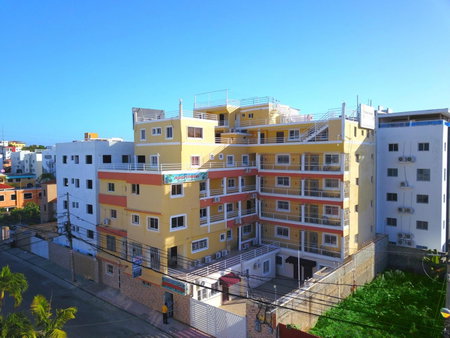 Modern 2BR Apartment Terrace Near Airport - Santo Domingo Este, La Viva, Dominikanische Republik