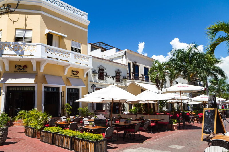Modern 2BR Apartment Terrace Near Airport - Santo Domingo Este, La Viva, Dominikanische Republik