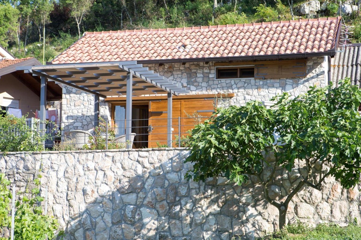 Kamena Kuća Hutovo Blato, Bosnia and Herzegovina