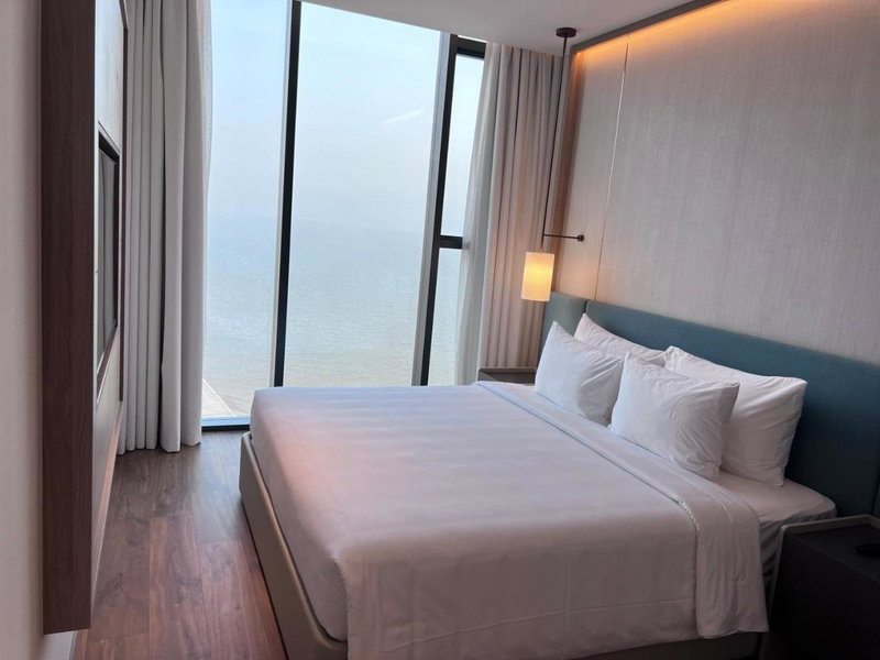 Anstay Residence by A La Carte Hạ Long, Ha Long, Vietnam