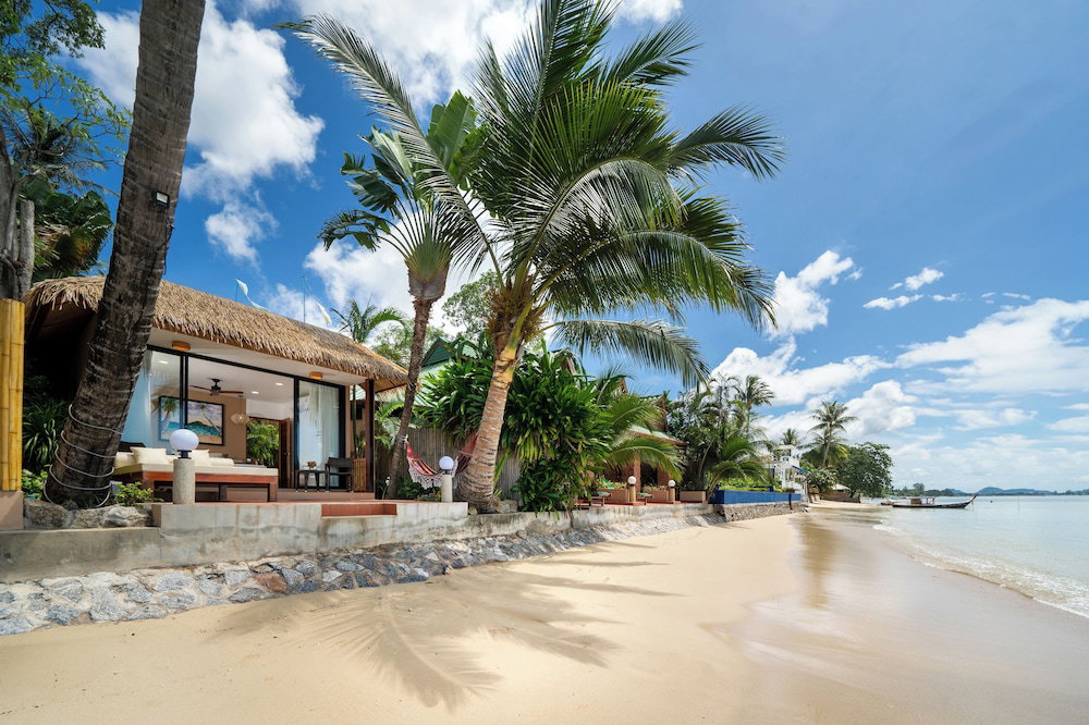 Hotel · Friendship Beach Resort & Atmanjai Wellness Spa, Rawai