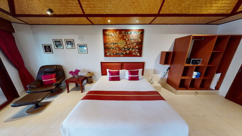 Friendship Beach Resort & Atmanjai Wellness Spa, Rawai, Thailand
