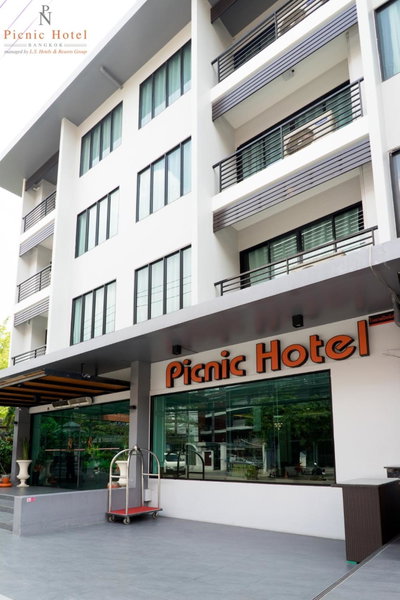Picnic Hotel Bangkok - Rang Nam, Бангкок, Таиланд