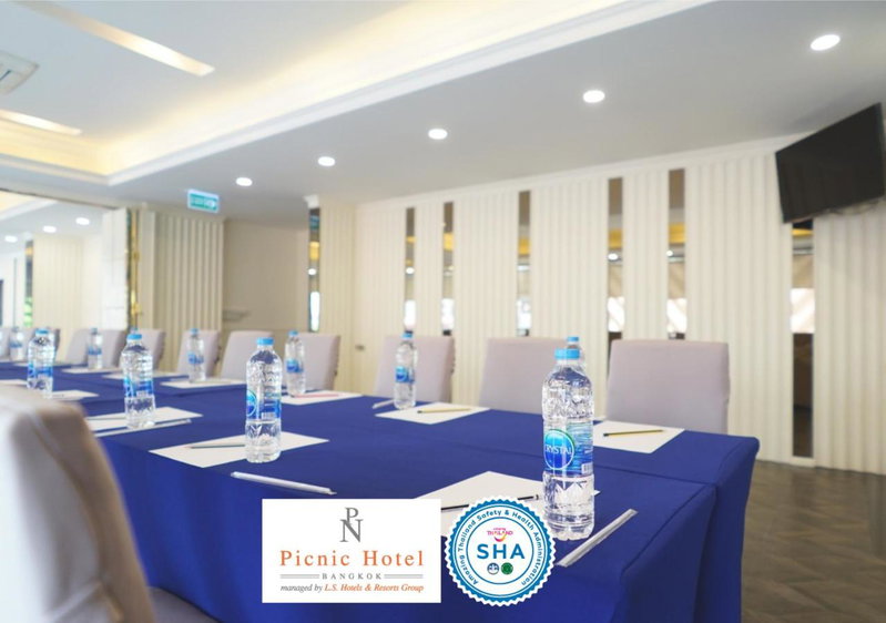 Picnic Hotel Bangkok - Rang Nam, Бангкок, Таиланд