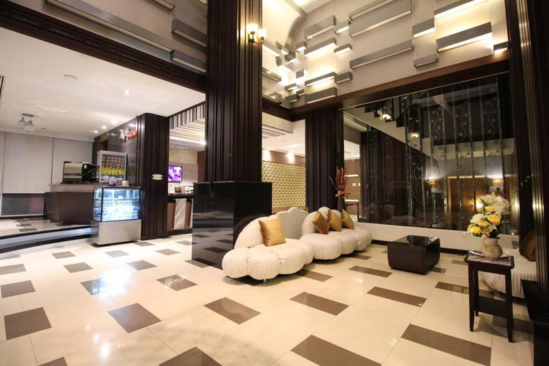 Sky dome resotel - โรงแรมสกายโดม รีโซเทล, Bangkok, Thailand