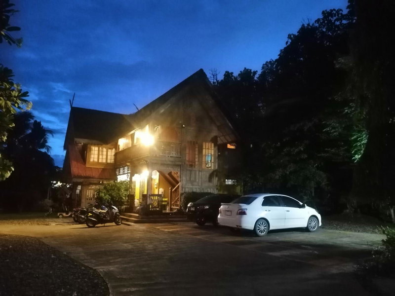Crossroads house, Mae Hong Son, Thailand
