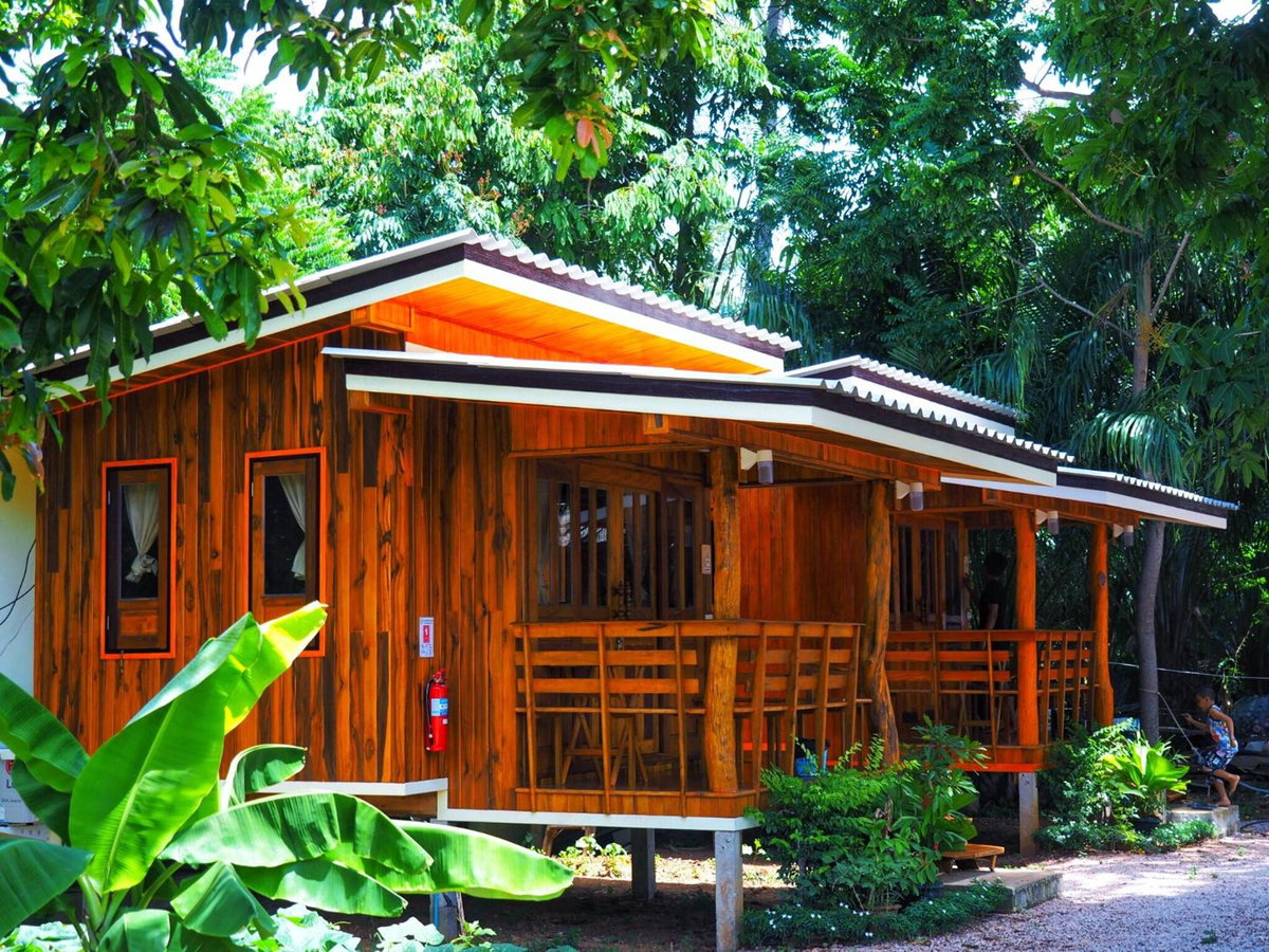 Hotel · Baansuan Resort, Don Sak