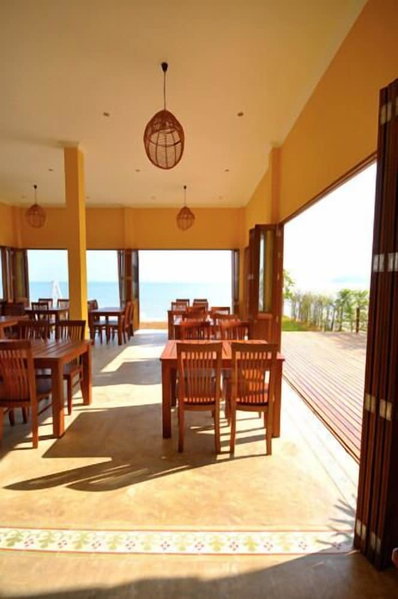 Villa Phra Chan Resort, Tha Mai, Thailand