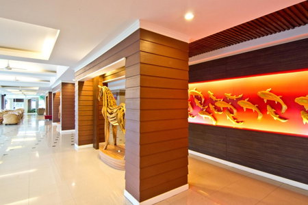 Golden Sea Pattaya, Pattaya Central, Таиланд