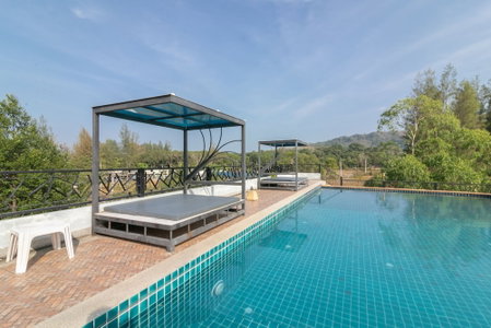 Golden Manora Hotel Bangtao Beach, Choeng Thale, Thailand