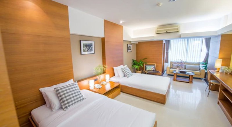 Laemtong Service Apartment, Si Racha, Thailand