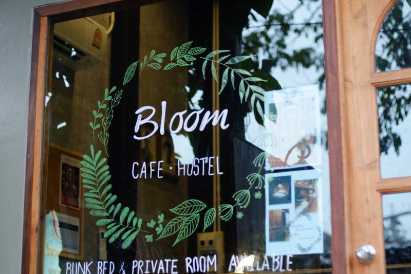 Bloom Cafe & Hostel, Ko Lipe, Thailand
