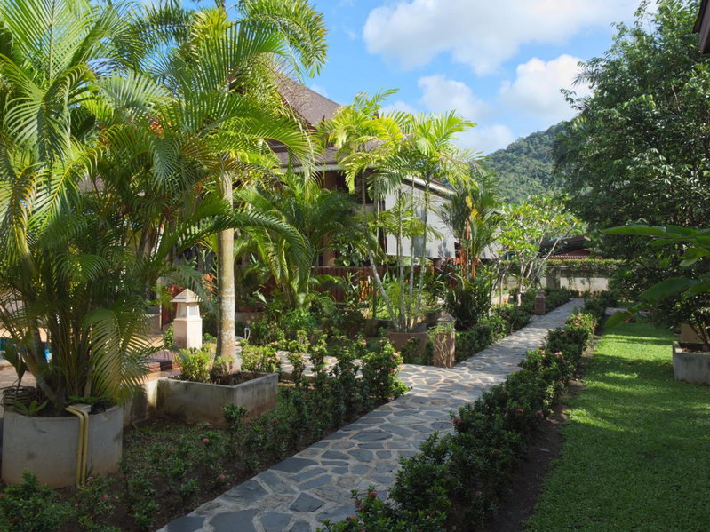Chanapha Residence, Tab Kaek Beach, Thailand