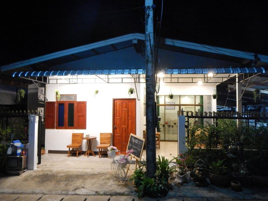 Space Ben Guest House @ Muangkao, Ban Na, Thailand