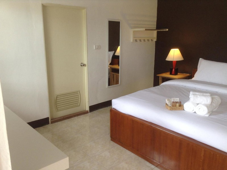 Space Ben Guest House @ Muangkao, Ban Na, Thailand