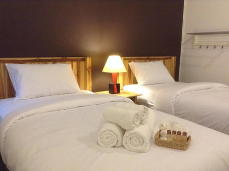 Space Ben Guest House @ Muangkao, Ban Na, Thailand