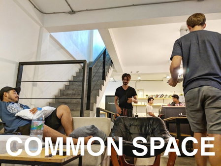 HOLY SHEET Hostel, Makkasan, Thailand