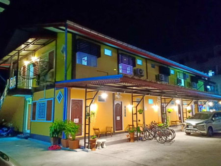 Siri Guesthouse, Phra Nakhon Si Ayutthaya, Thailand