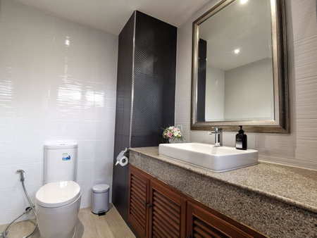 NT Place Sukhumvit Suites, Makkasan, Thailand