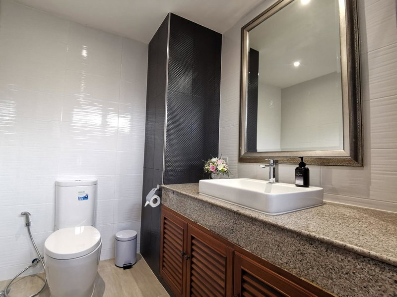 NT Place Sukhumvit Suites, Makkasan, Thailand