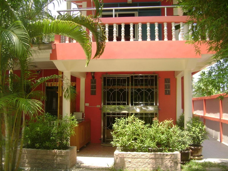 Chez Charly Bungalow, Nai Yang Beach, Thailand
