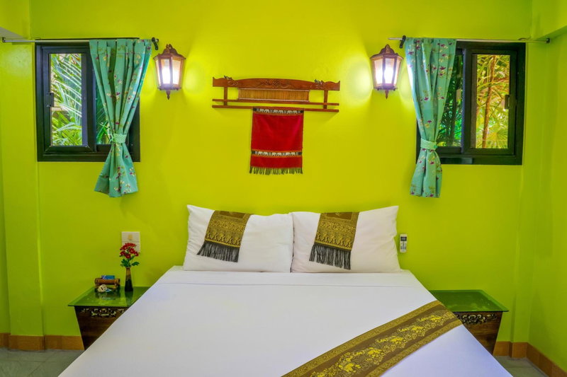 Chez Charly Bungalow, Nai Yang Beach, Thailand