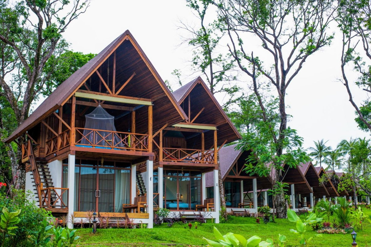 Hotel · Phayamas Private Beach Resort and Island Brew - Adults Only, Ko Phayam