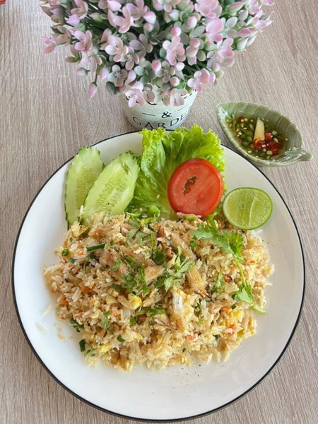 Coco Pina, Prachuap Khiri Khan, Thailand