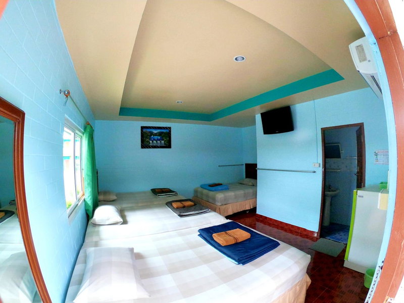 Somjainuk Resort 2, Pluak Daeng, Thailand