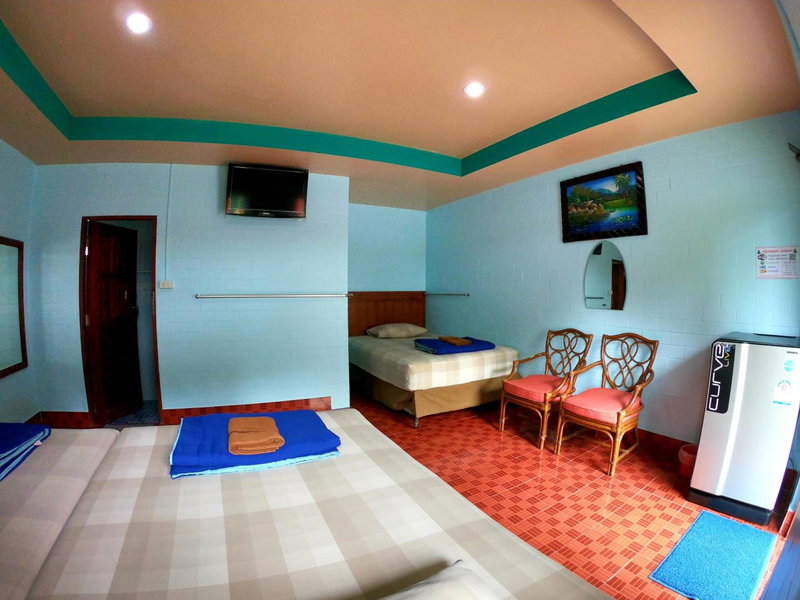 Somjainuk Resort 2, Pluak Daeng, Thailand