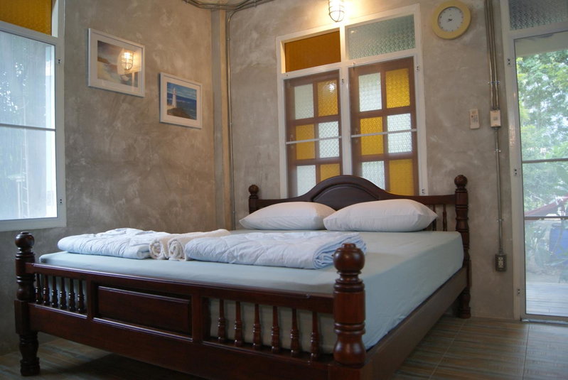 Sichang My home, Ko Si Chang, Tailandia