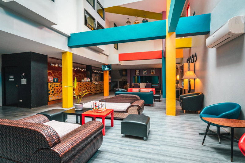 Behind The Scene Hotel Club @ Samui, Chaweng, Thailand