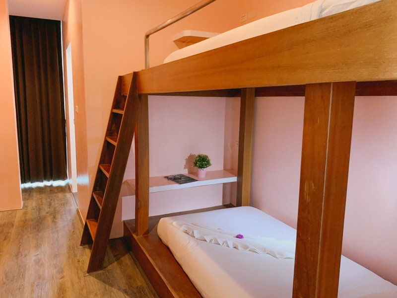 Behind The Scene Hotel Club @ Samui, Chaweng, Thailand