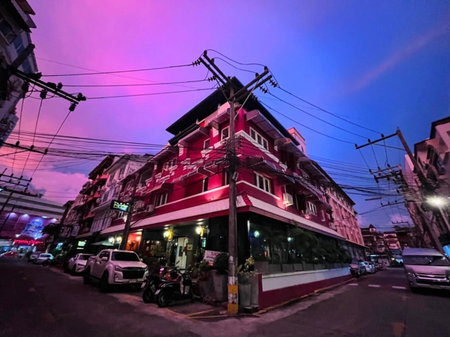 Baipho Lifestyle, Patong Beach, Tailandia