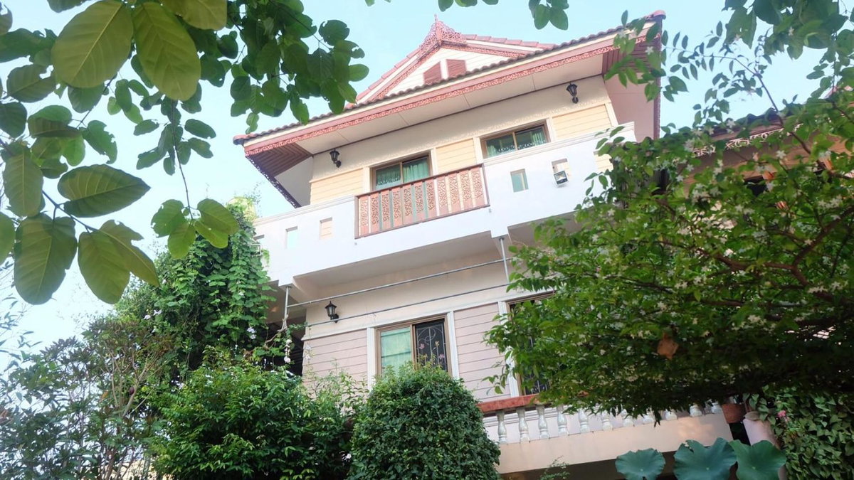 Hotel · Loy Manee House, Phra Nakhon Si Ayutthaya