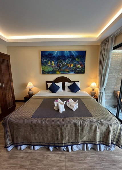Ginis Beach Resort, Kamala Beach, Thailand