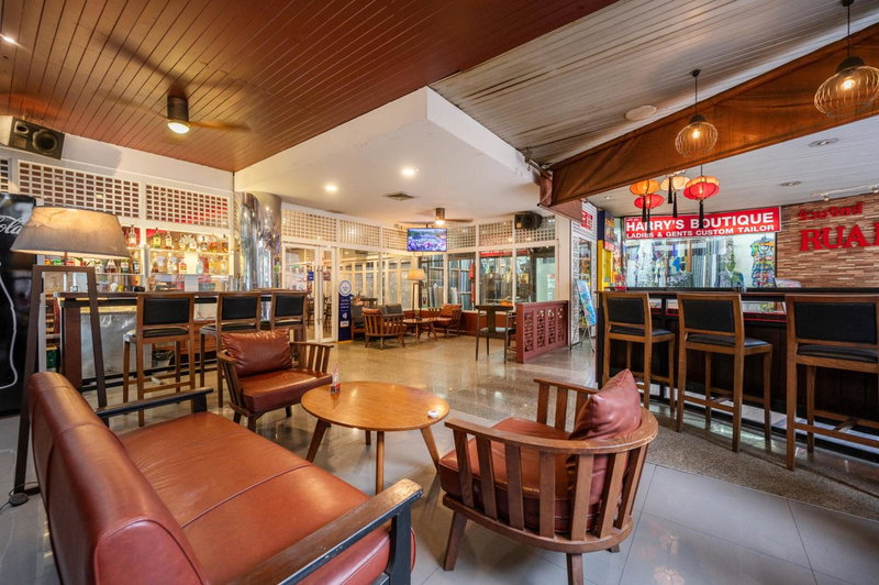 Ruamchitt Plaza Hotel, Bangkok, Tailandia