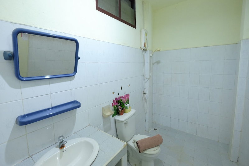 Aonang Friendly Bungalow, Krabi, Thailand