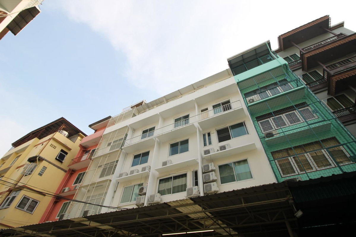 Hotel · Baan Nampetch Hostel, Bangkok