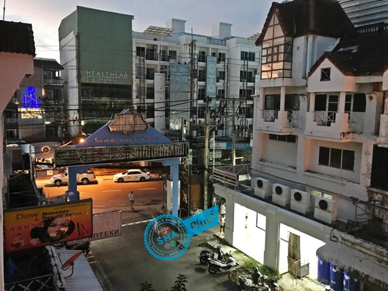 Le Tanjong House, Patong Beach, Thailand