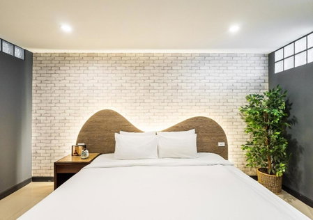 Ton Aor Place Hotel, Bangkok, Thailand