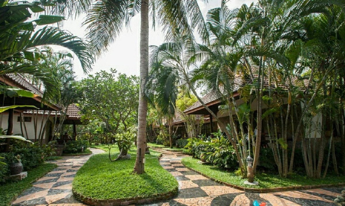 Salad Beach Resort - SHA Extra Plus, Thailand