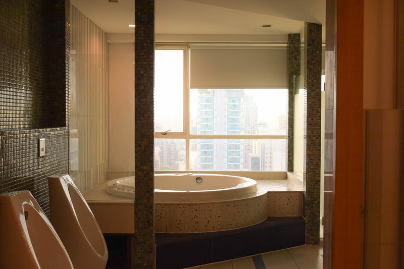 Urbana Langsuan Hotel, Bangkok, Thailand