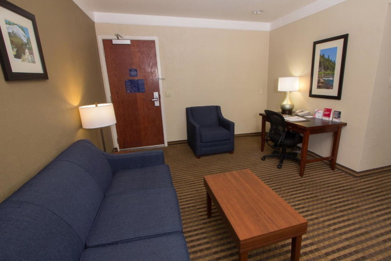 Comfort Suites Visalia - Convention Center, Visalia, Estados Unidos
