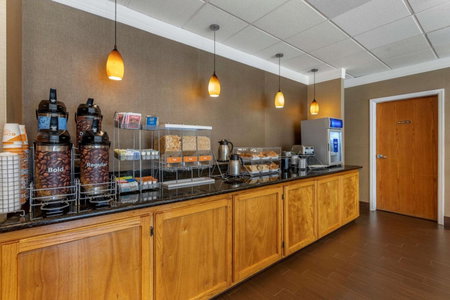 Comfort Suites Visalia - Convention Center, Visalia, Estados Unidos